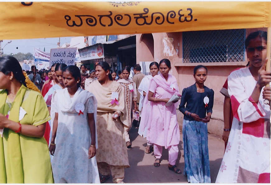 /media/niranthara/Word Aids day procession by Collage students_jmvYcD7.jpg